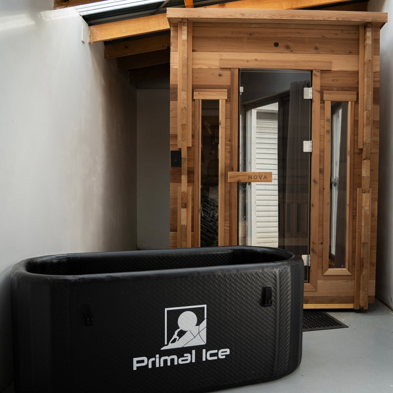Ashcroft: Primal Tub + 4 Person Hemlock